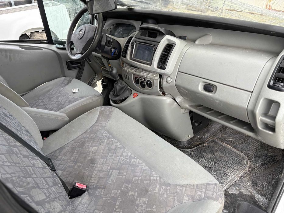 BANCHETA 3 locuri Scaun OPEL VIVARO BUS 1.9 DTI F9Q 8+1 locuri 2006
