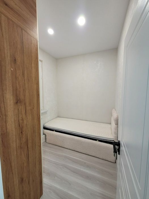 Чиланзар 3 квартал   2 ком  Евро