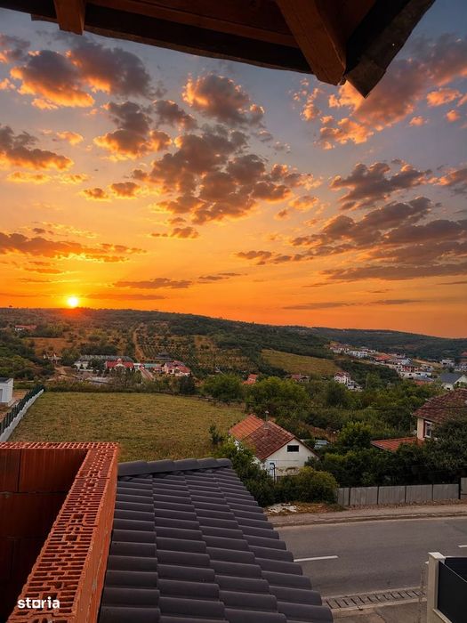 Casă premium la roșu de vânzare – Str. Gheorghe Doja, Oradea