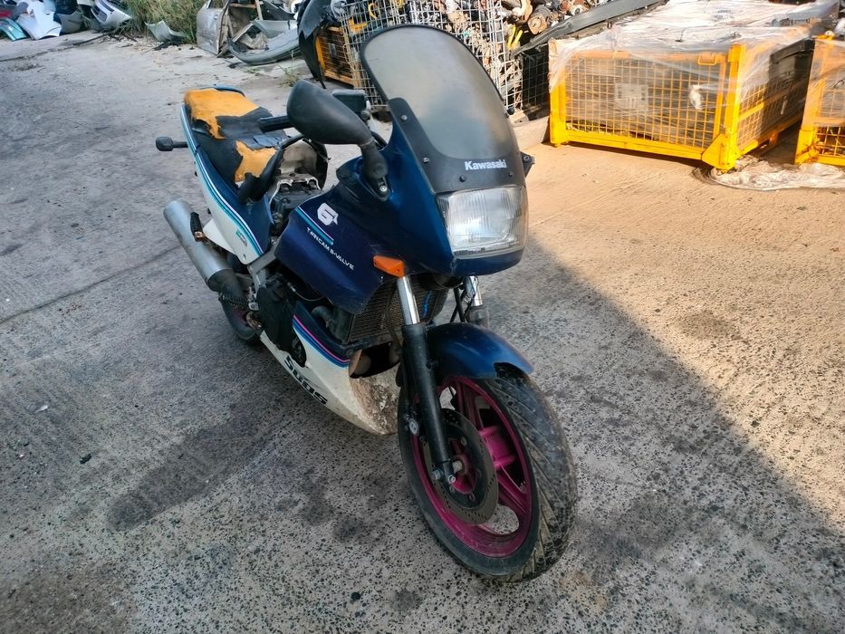 Dezmembrari Kawasaki GPZ-500S (1987-2009) 498cc Benzina
