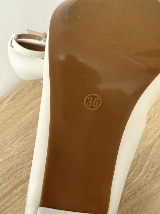 Продам туфли! Почти новые!