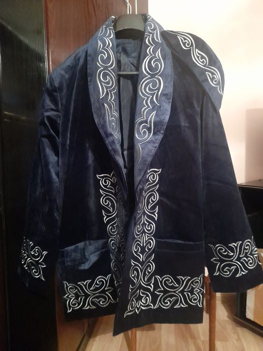 Продам чапаны мужские