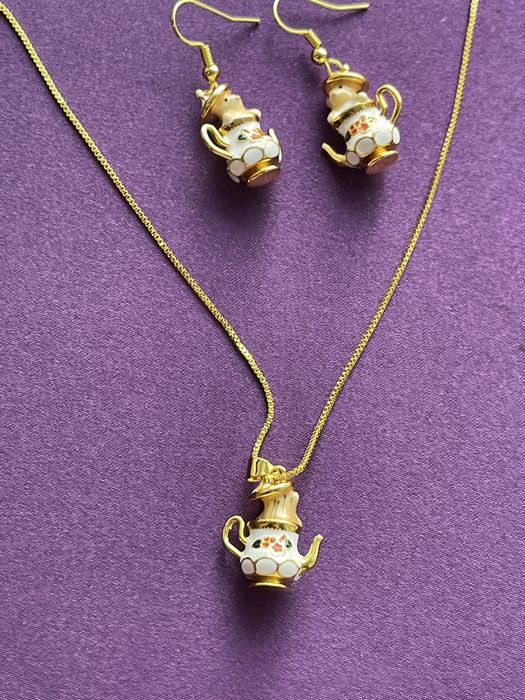 Серьги и цепочка Bill Skinner