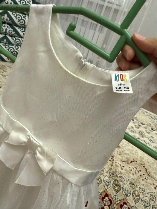 Продам детский платье