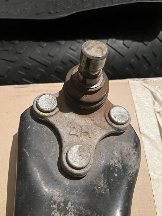 Рычаг на hyundai tucson