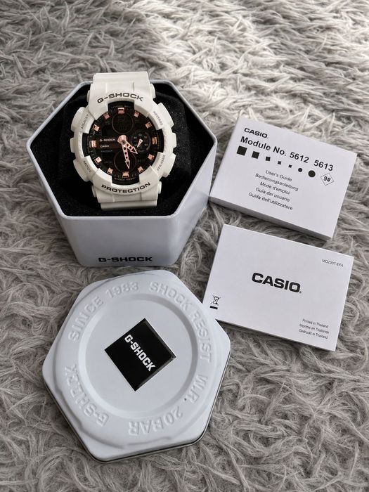 Casio G-Shock GMA-S110 оригинален
