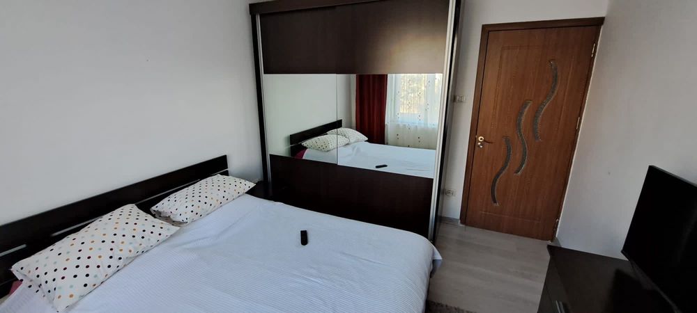 Vând apartament 2 camere Piața Sudului