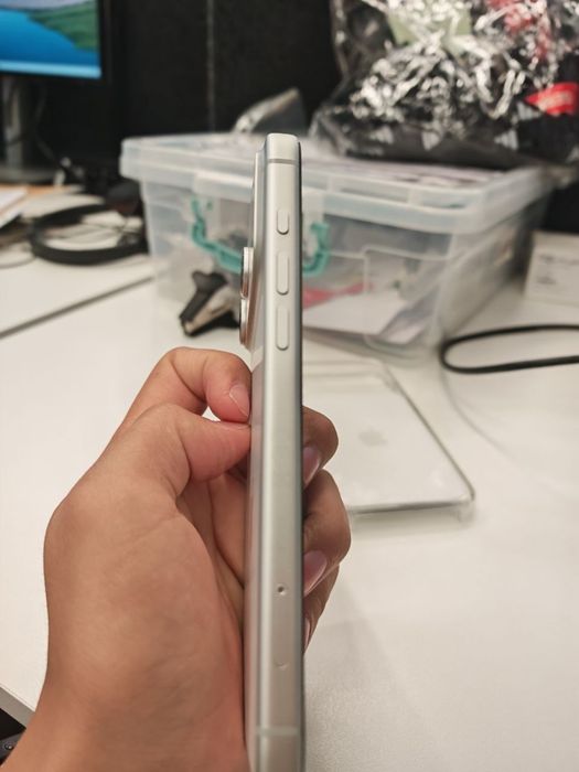 Iphoke 17 pro max продам