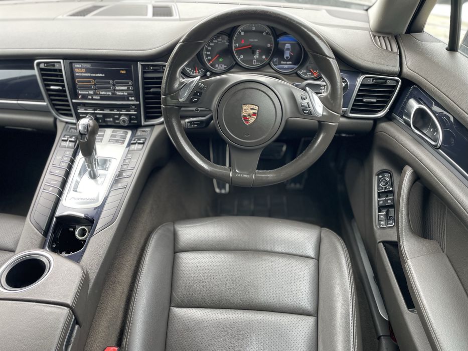 Porsche Panamera - Face•Lift - 2015 - 3.0 Diesel - 300 CP - Automata
