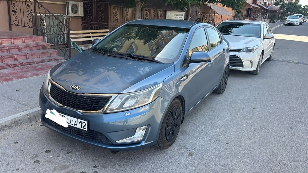 Автомобиль Кия Рио