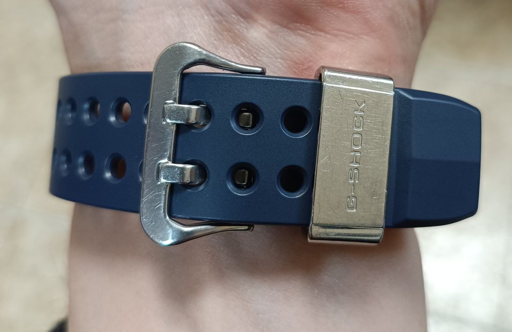 Casio g shock GWN-Q1000