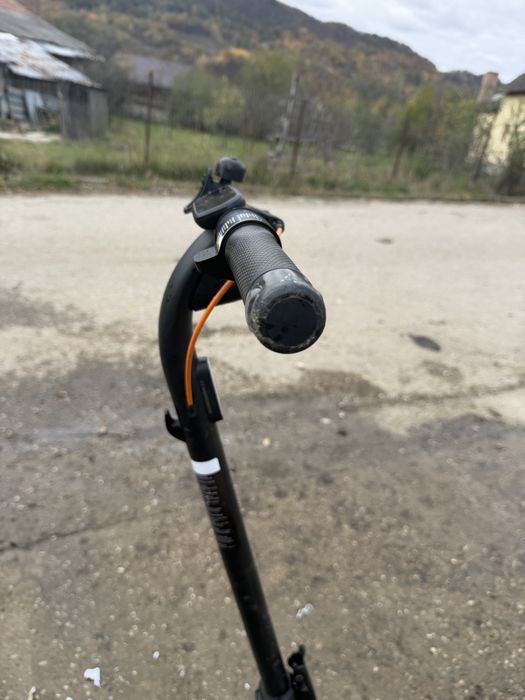 Trotineta electrica Ninebot e2 pro