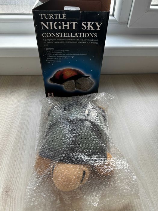 Продавам детска музикална нощна лампа Костенурка