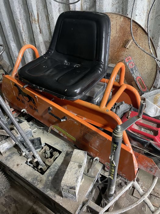 Затирочная машина