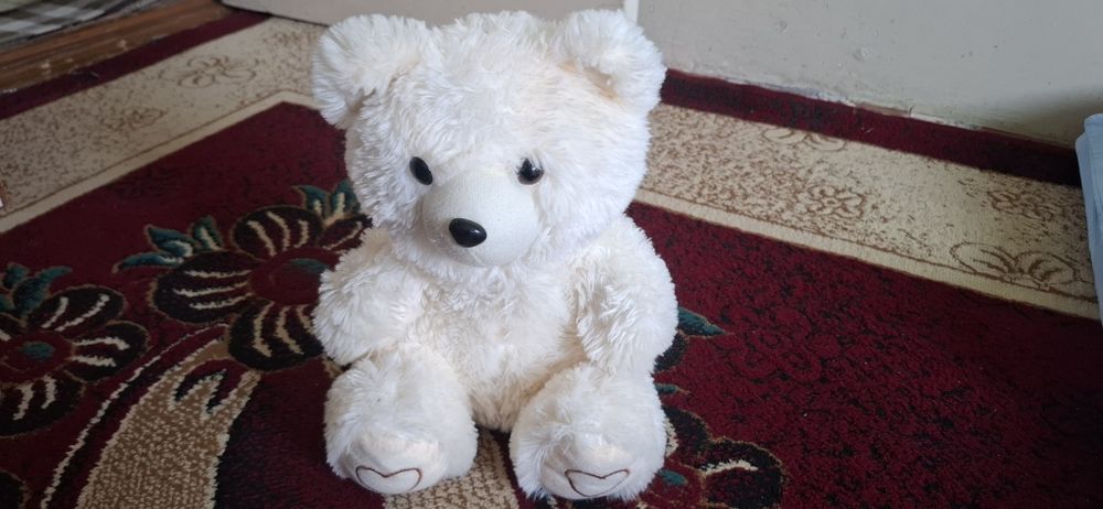 Мягкие игрушки медвежонок и зайка