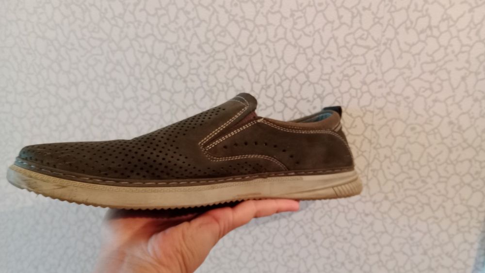 Туфли,мужские,продам