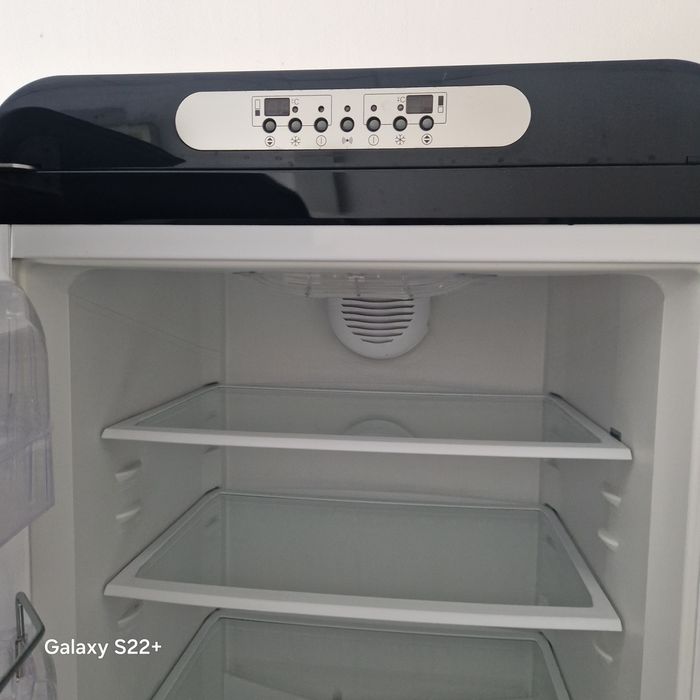 Хладилник SMEG черен