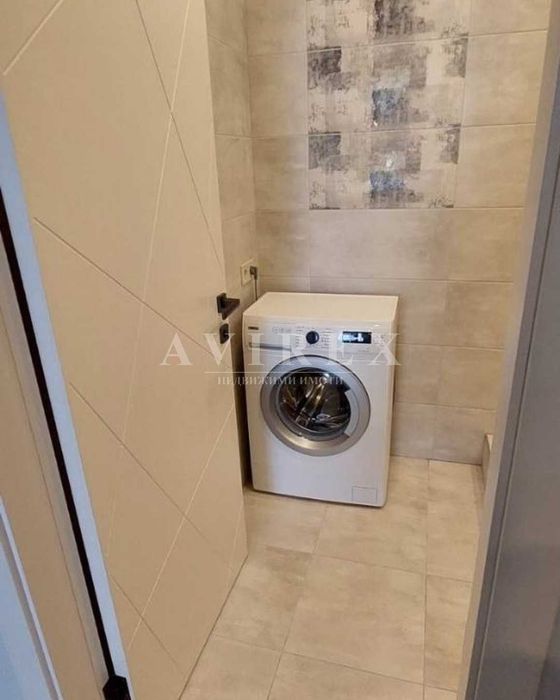 Дава се под наем Двустаен апартамент в Пловдив, Кючук Париж - 67 кв.м за 306 € - Снимка #4