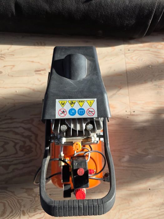 Продам компрессор