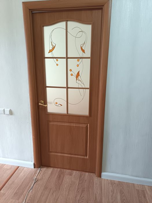 Продам межкомнатные  двери