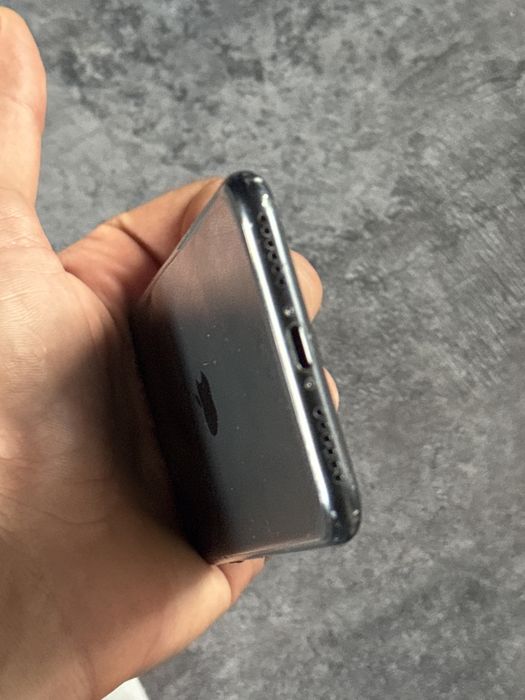 Iphone se 2020 айфон се 2020