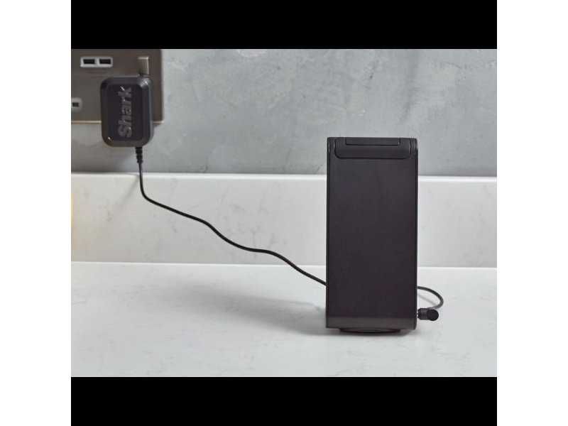 Вертикална Безкабелна Прахосмукачка Shark Stratos IZ400EUTBK