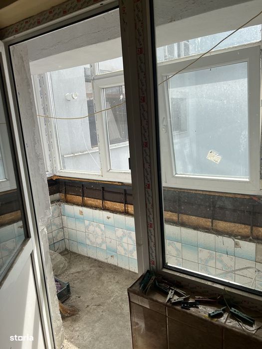 Ap 2 camere, decomandat, Centru, 2 balcoane