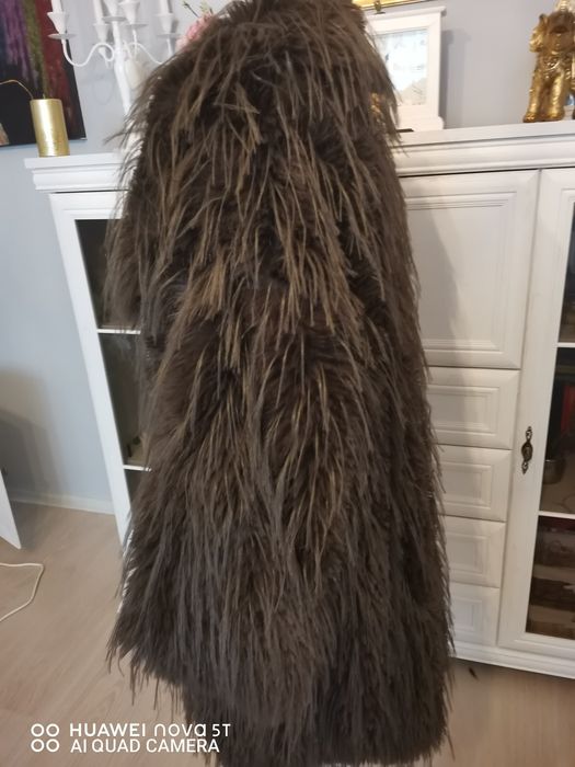 Blană 3/4 maro superbă