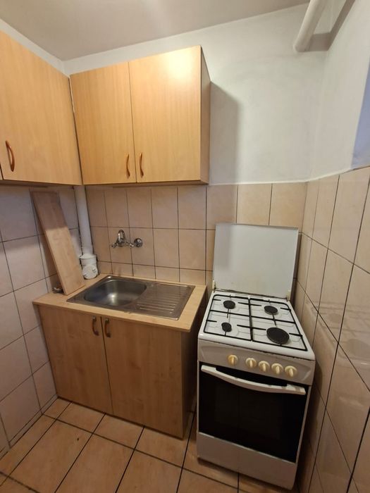 Garsonieră de închiriat