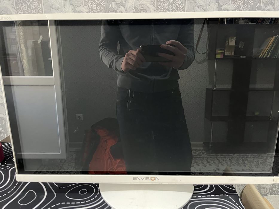 Монитор 27 дюйм.