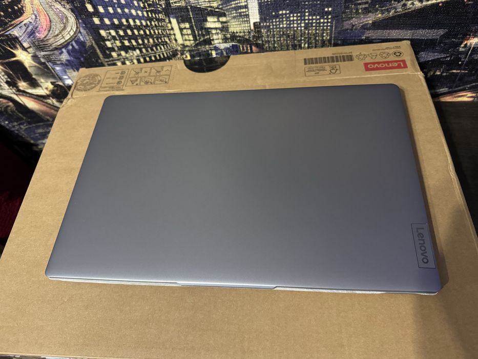 Продам новый наутбук