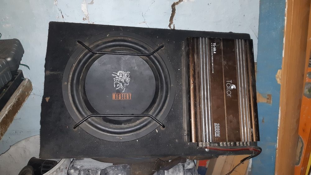 Продам  сабвуфер