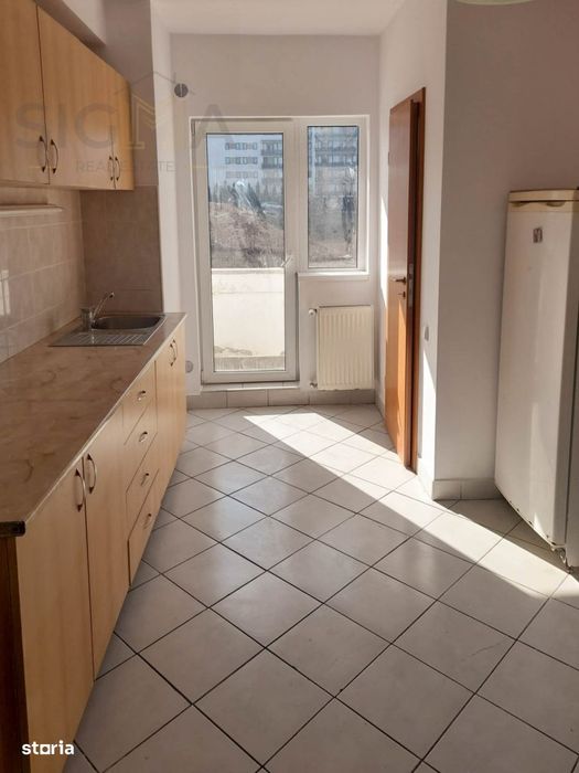 Apartament 3 camere decomandat, 79,85 mp, 2 logii, garaj inclus– Eur — fotografia 1