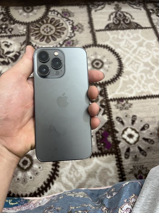 Iphone 13 pro  телефон