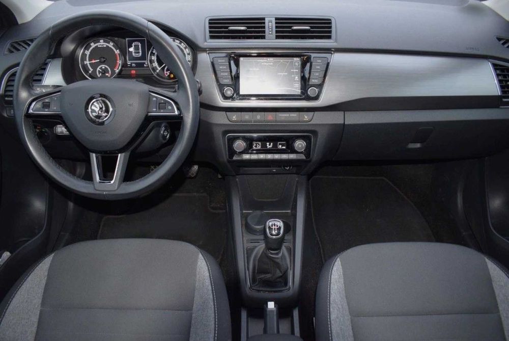 Inchiriere auto  Masini de inchiriat termen lung  Rent a car long term