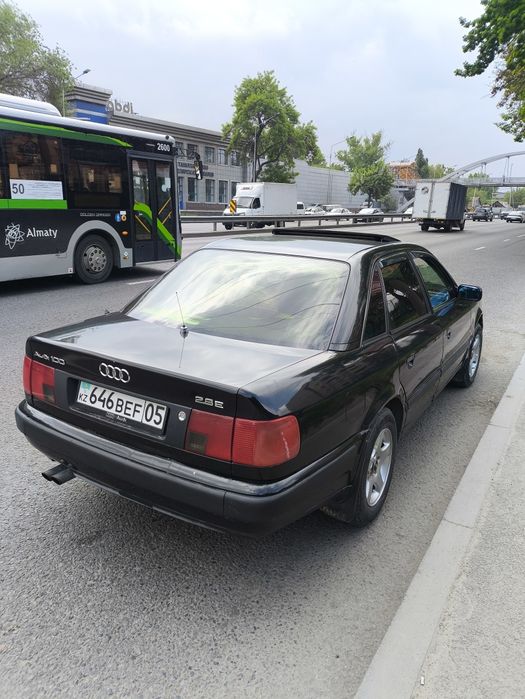 Ауди С4 продам срочно