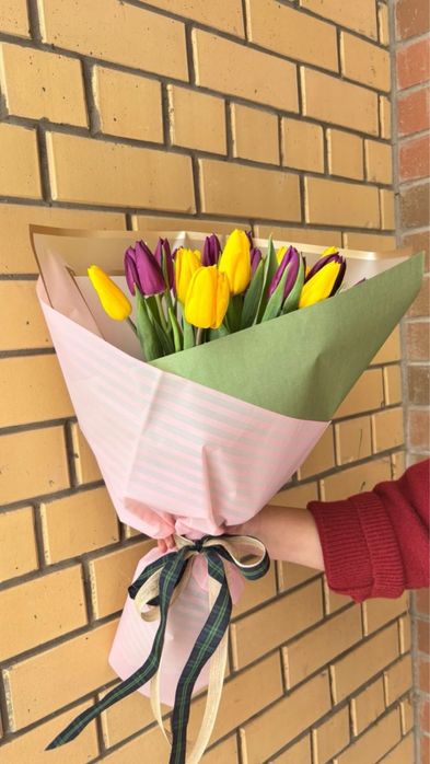 Букеты к 8марта доставка