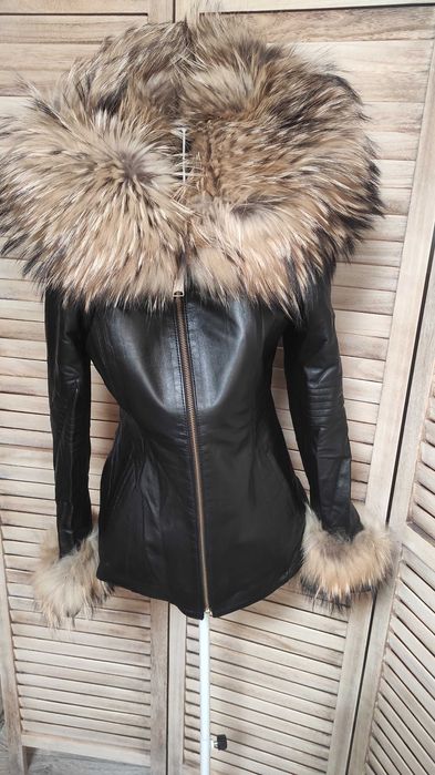 Палто естествена кожа  с естествен косъм