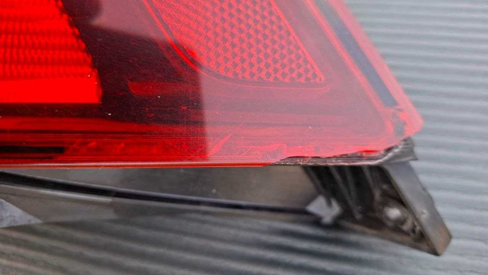 Volvo XC60 II 2017... Stopuri, complete sau separate 32228916, 32228917 (USA)