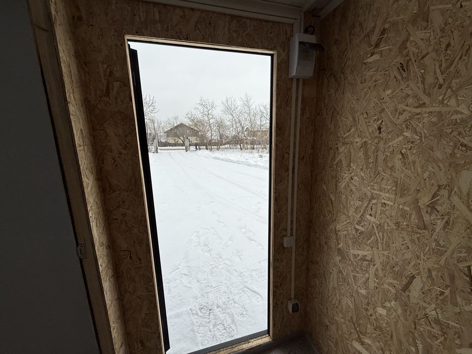 Продам бытовку 6 метровую