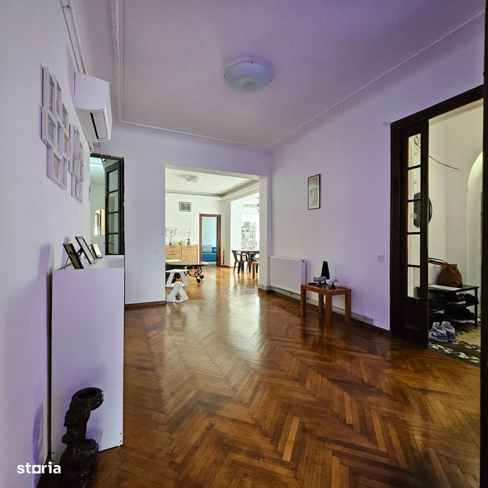 Parter 5camere in vila interbelica/curte/rezidential/comercial/renovat