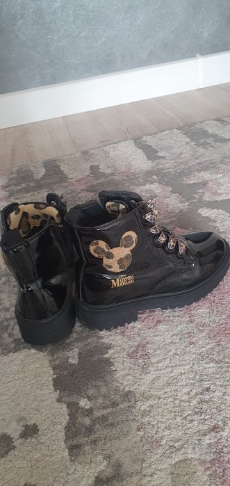 Ghete fetițe Minnie