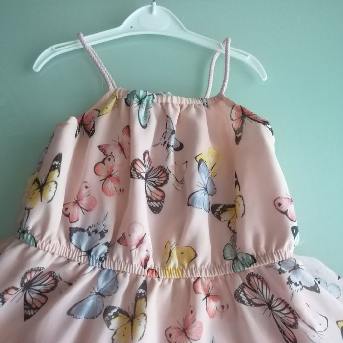 7-8 г рокля H&M уникална