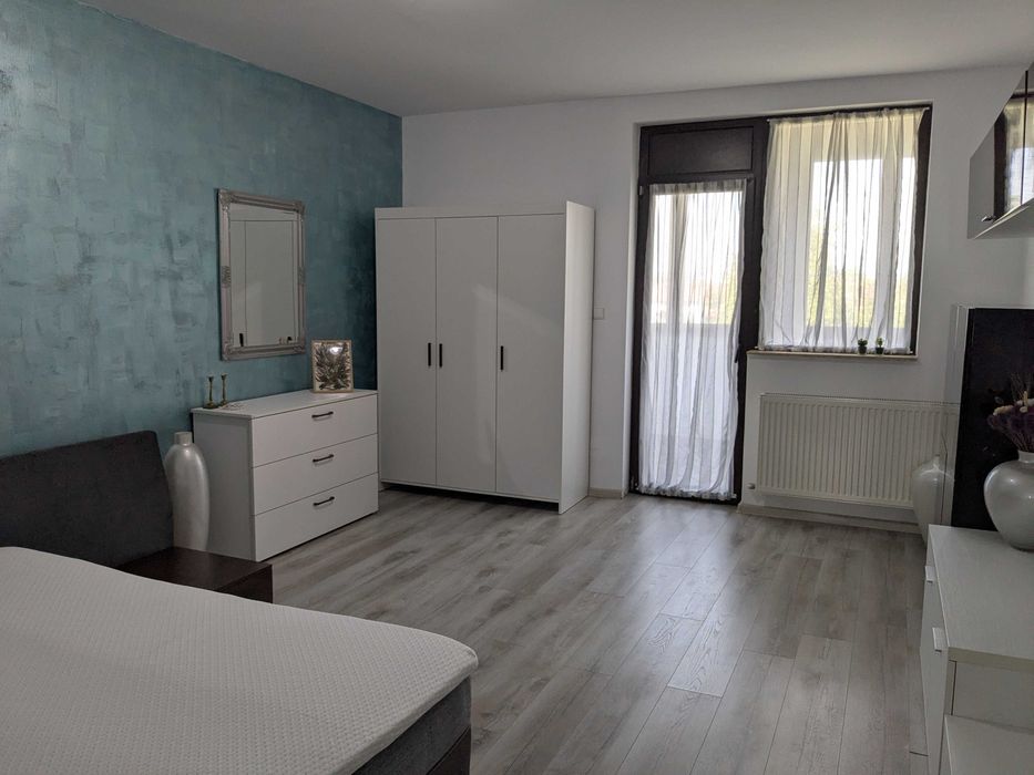Apartament de închiriat