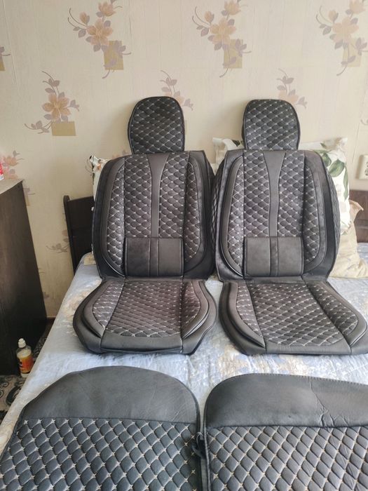 Продам чехлы на автомобиль