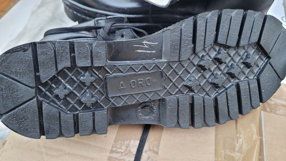 Pantofi de lucru din piele, NOI