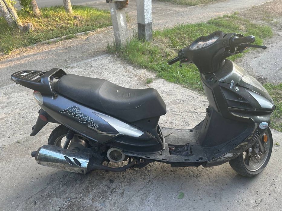Продам фиеро 150 см