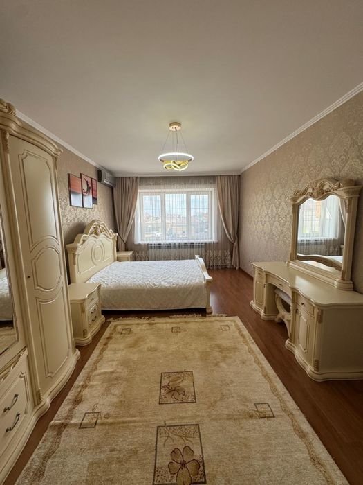 Срочно продается коитедж и мансардный дом
