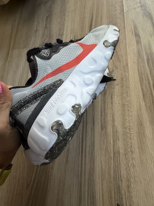 Оригинални маратонки Nike Renew Element 55 SE! 37,5 н