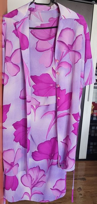 Compleu și rochițe elegante